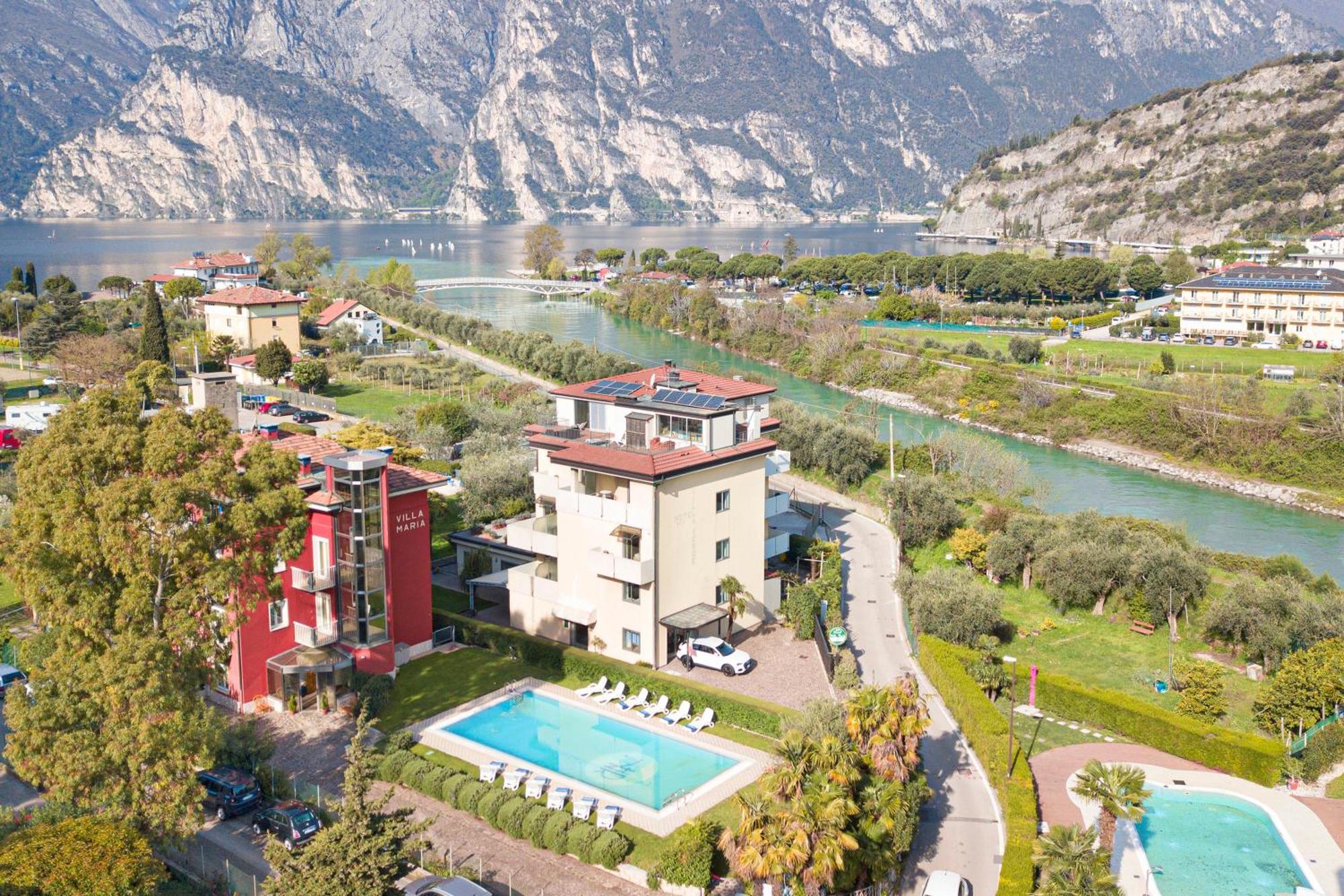 Bike & Wind Hotel Villa Maria Torbole Sul Garda Exterior foto